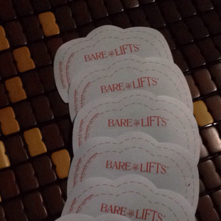 miếng dán nâng ngực bare lift