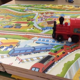 Wind up Train đoàn tàu trên cuốn sách - sách tiếng anh trẻ em NXB USBORNE - đồ chới giáo dục sớm cho bé