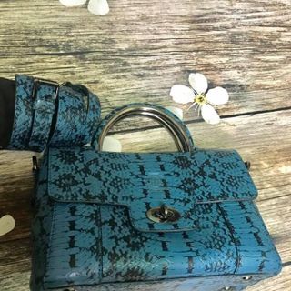 Bỏ Sỉ Các Loại Túi Xách Da Thiết Kế