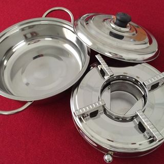 Bộ bếp cồn và nồi lẩu với kiểu dáng gọn nhẹ