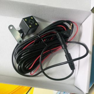Camera hành trình tích hợp gương chiếu hậu