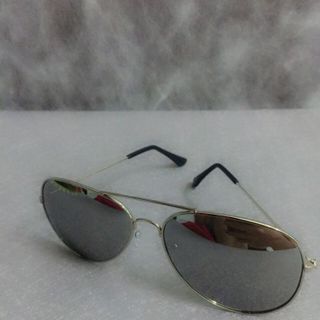 mắt kính giá sỉ
