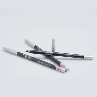 VACCI-CHÌ VIỀN MÍ KHÔNG LEM - PENCIL EYELINER