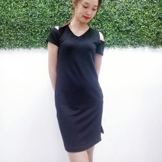 váy hở vai