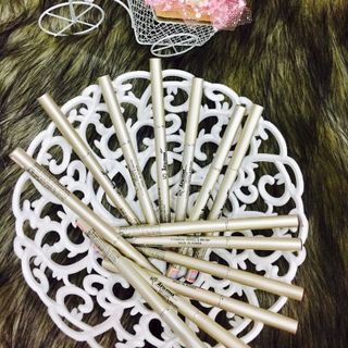 Chì kẻ mày Aroma 2 đầu
