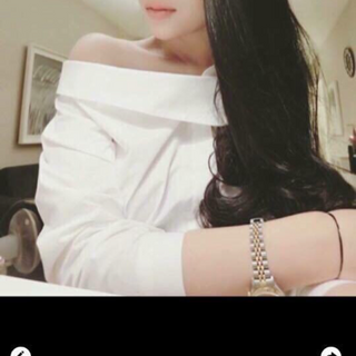 sơmi trắng trễ vai