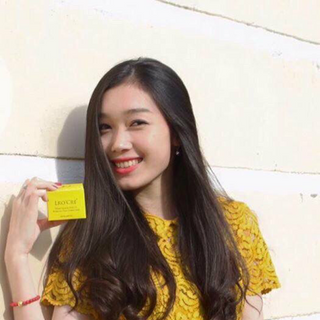 White extreme with uv spf 35