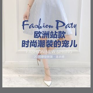 Đầm nữ thời trang họa tiết thanh lịch nữ tính mẫu Hàn mới Mã sản phẩm 11528169