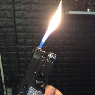 Bật Lửa Súng Pistol Giật Điện Troll Bạn - Có Đèn Pin