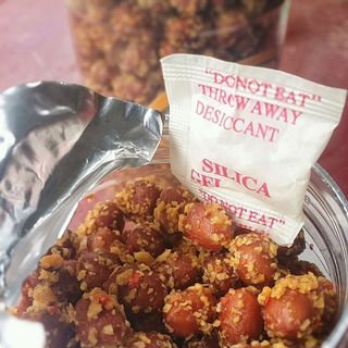 Đậu phộng rang tỏi ớt San San