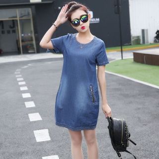 Đầm Jean Cổ Tròn Phối Túi Dây Kéo