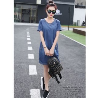 Đầm Jean Cổ Tròn Phối Túi Dây Kéo