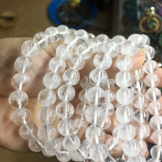 vòng tay thạch anh ưu linh trắng 10 ly