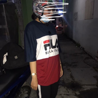 Áo tay lỡ Fila
