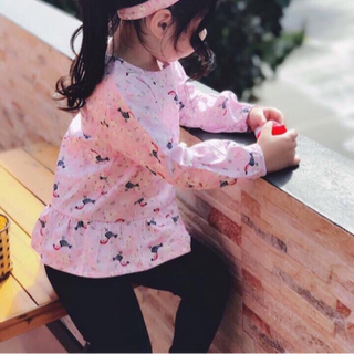 BỘ SET QUẦN LEGGING VÀ ÁO VÁY KÈM NƠ BĂNG ĐÔ