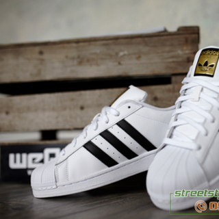Giầy Adidas Test