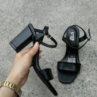 ST05 sandal gót trụ 5cm bảng ngang