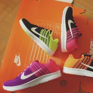 giay nike trẻ em size 36-39 đủ màu