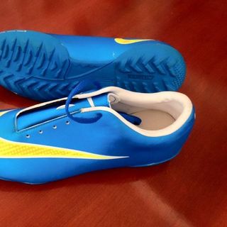 giày đá banh size 40-44