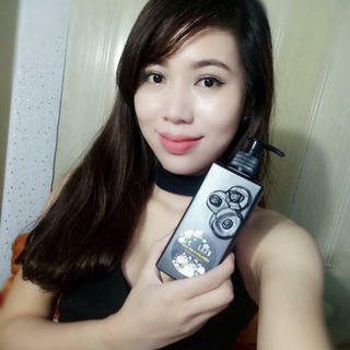 Sữa tắm nuôi trắng da