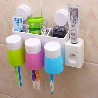 bộ cốc và nhả kem