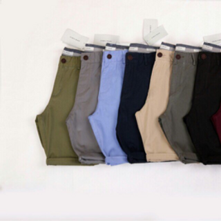 Short Kaki