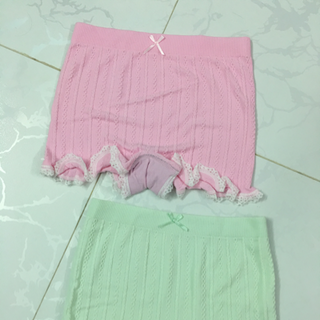 Quần mặc váy