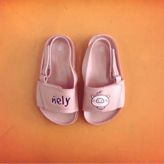 Sandal quai dán con thú