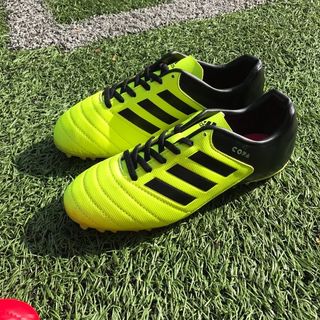 Giày thể thao đá banh nam-nữ