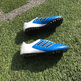 Giày thể thao đá banh nam-nữ