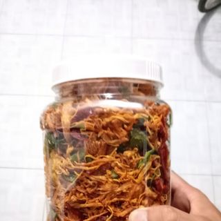 Khô gà lá chanh ớt cay