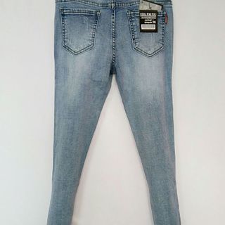 quần Jeans Nữ Rách