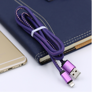 Cáp sạc bọc da đổi màu Magic-Touch