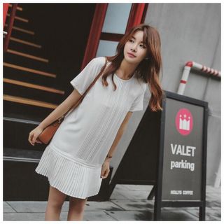 đầm trắng dập ly