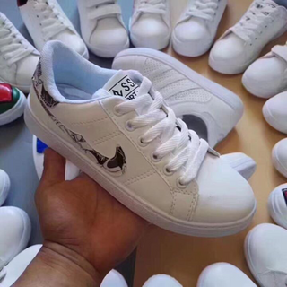 giày bata thời trang