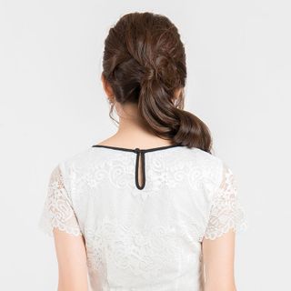 ÁO REN TRẮNG THẢ SÓNG