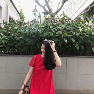 ĐẦM REN ĐUÔI CÁ