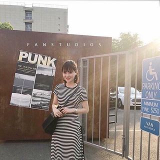 đầm sọc rút eo