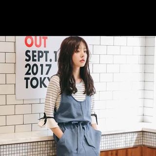 set yếm denimao sọc loe tay