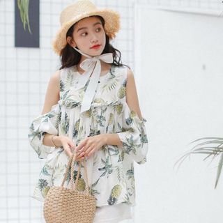 trễ vai họa tiết dứa