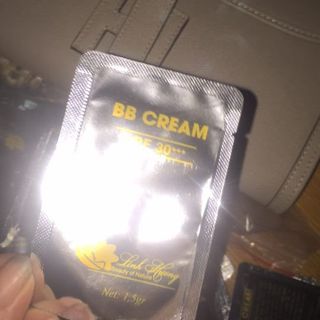 Kem BB Cream Linh Hương gói mini