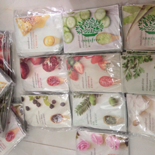 mặt nạ innisfree có đủ mùi