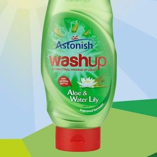 Nước rửa chén Astonish chiết từ tinh chất lô hội và hoa huệ tây
