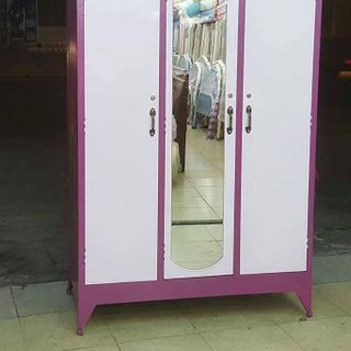 Tủ sắt quần áo