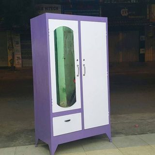 Tủ sắt quần áo