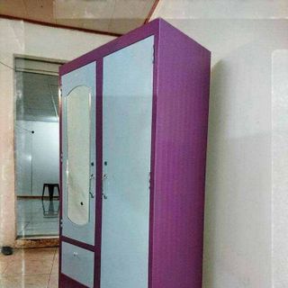 Tủ sắt quần áo