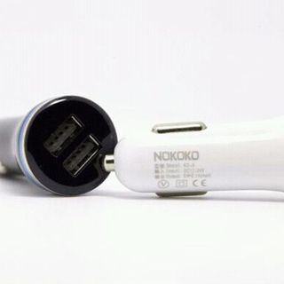 cóc sạc xe hơi