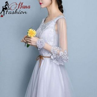 ĐẦM XÒE TAY LOA NƠ EO
