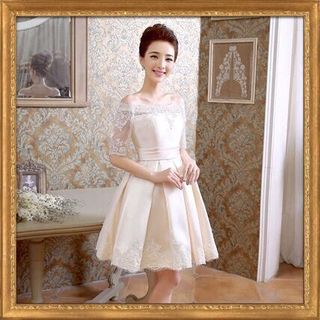 Đầm Xòe Xếp Li Trễ Vai