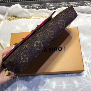 túi đeo chéo cầm tay mắt cú